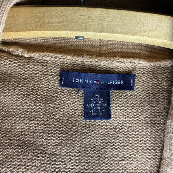 Tommy Hilfiger Shawl Collar Knit Beige Cardigan Button Up Sweater M Preppy - Picture 3 of 6
